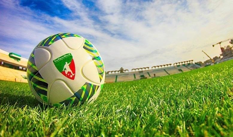 حين تختطف السياسة متعة الكرة فتحولها من متعة كروية إلى صراع غير مرغوب فيه حين تختطف السياسة متعة الكرة فتحولها من متعة كروية إلى صراع غير مرغوب فيه