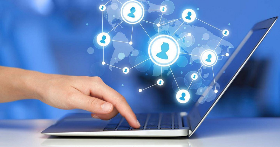 سنتان حبسا ومنع من السوشيال ميديا 10 سنوات في قضية تشهير بالقصر الكبير 