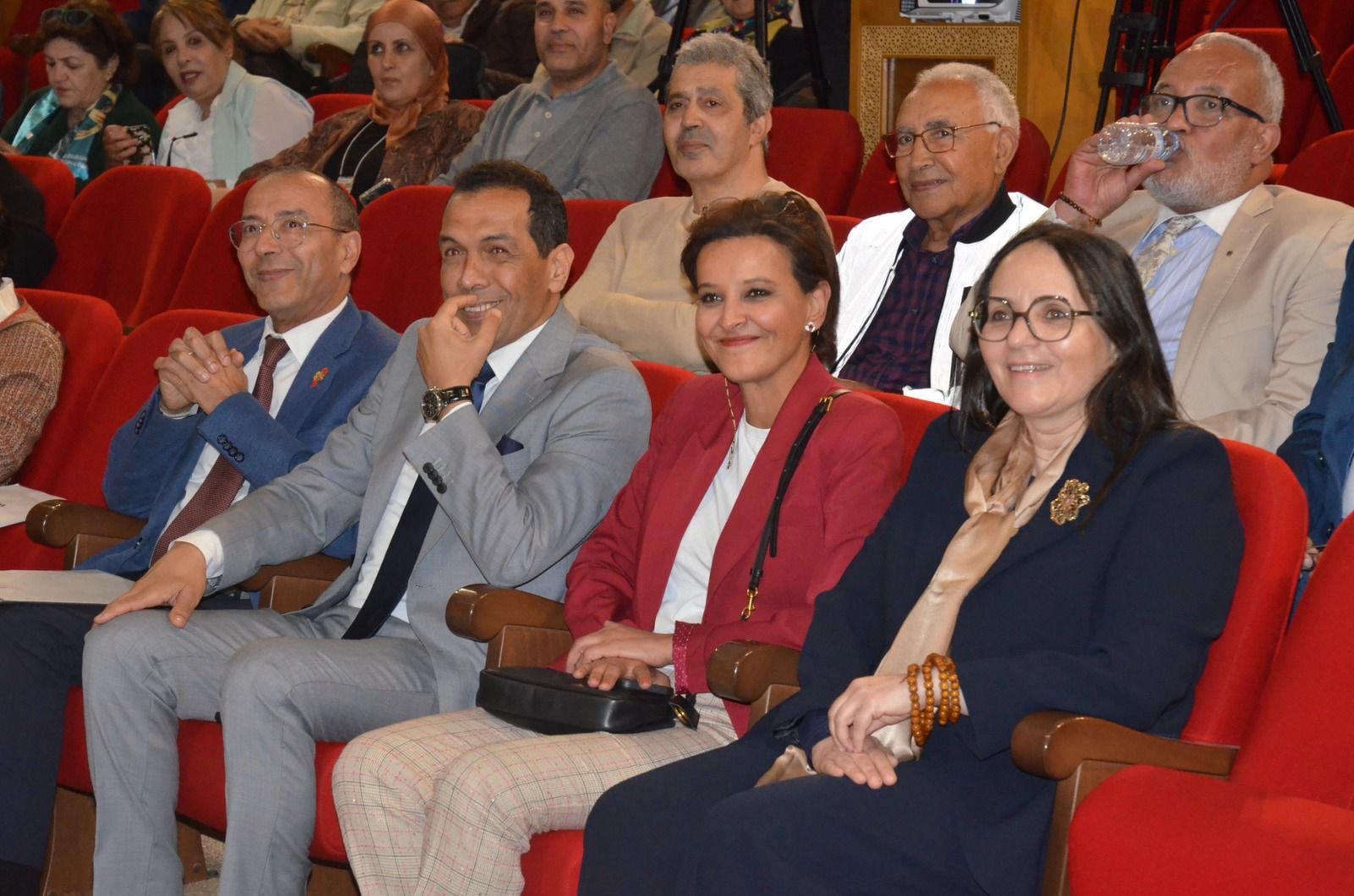 في رحاب جامعة محمد الخامس بالرباط: نجاة بلقاسم تستعيد مسارها من الهجرة إلى وزيرة وناطقة باسم حكومة فرنسا 